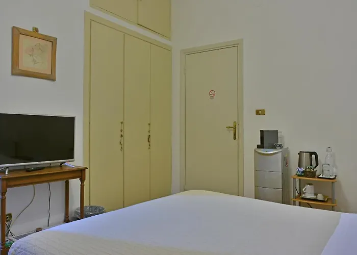 Elion Bed & Breakfast 4*